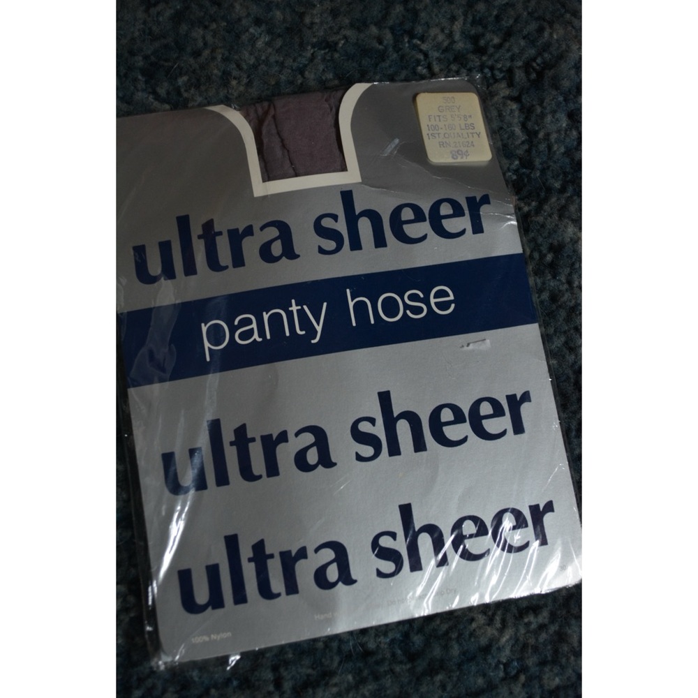 NIP vtg unbranded sheer pantyhose